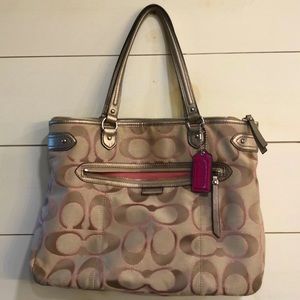 Coach shoulder bag